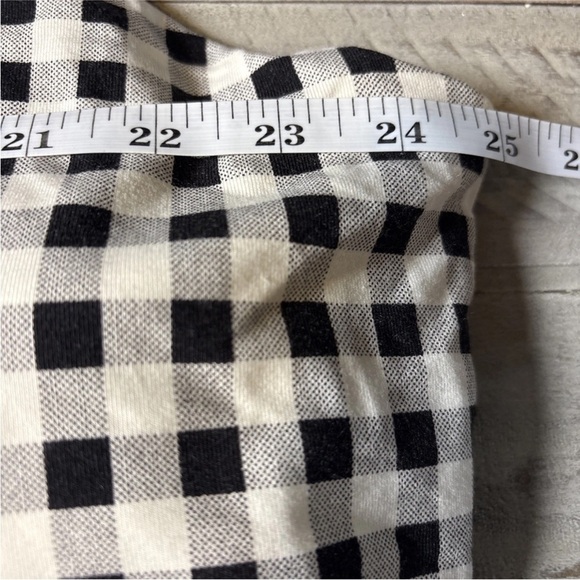 Old Navy Active Powerchill Light Support Top Black & White Bra 4x - Picture 11 of 15